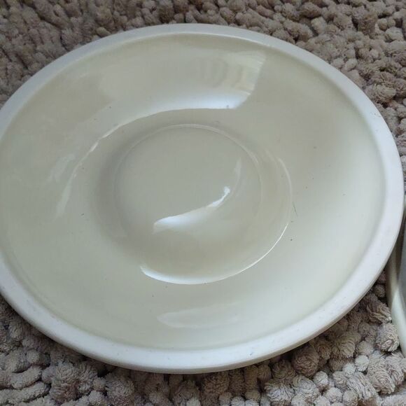 Vintage Stoneware Apple and Green Checked Covered Casserole Baking Dish‎ - Picture 8 of 10
